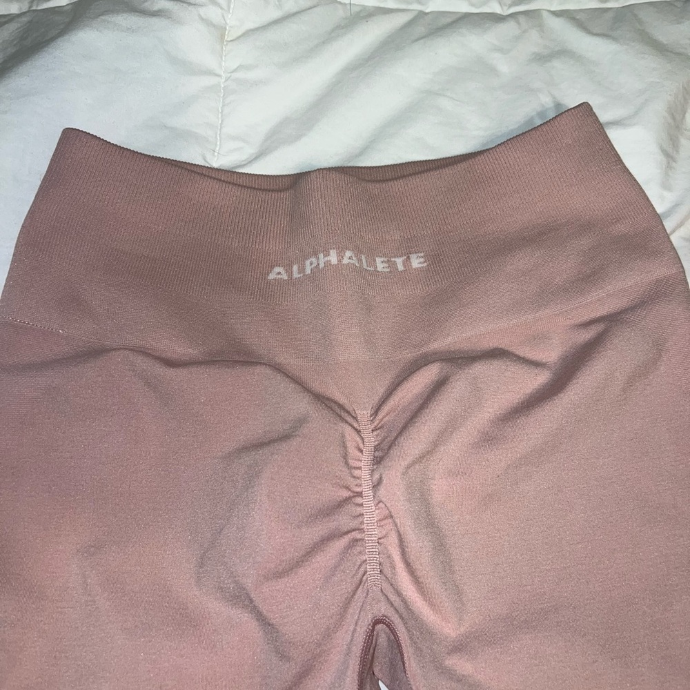 Alphalete leggings